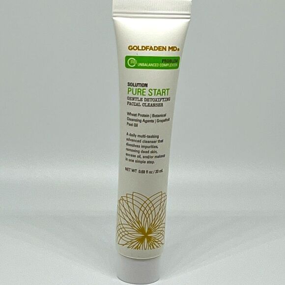 GOLDFADEN MD Pure Start Gentle Detoxifying Facial Cleanser - Picture 1 of 2